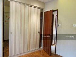 Summerdale (D22), Condominium #555677121